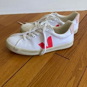 Veja sneakers